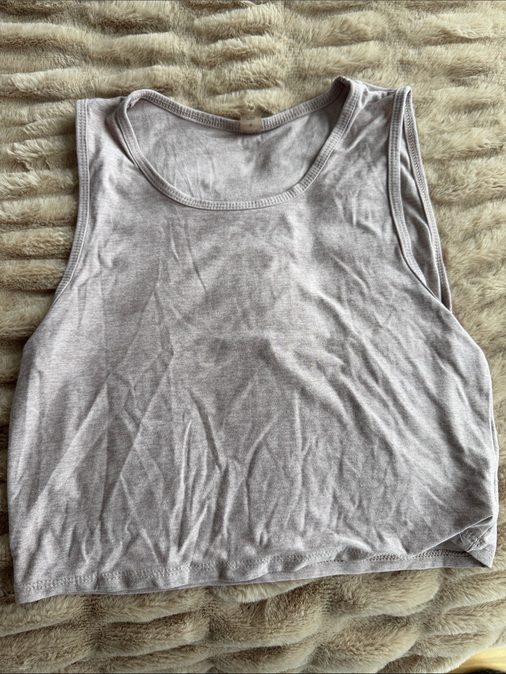 Beyond Yoga Light Gray Cropped Scoop Tank